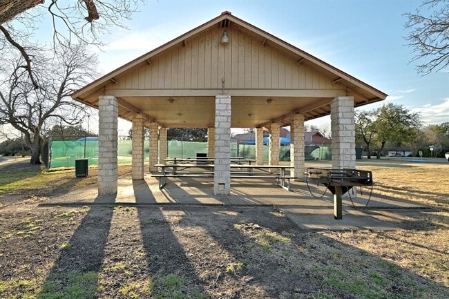 Building Photo - 10229 Missel Thrush Dr