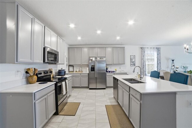 Building Photo - 4980 Four Strand Ct