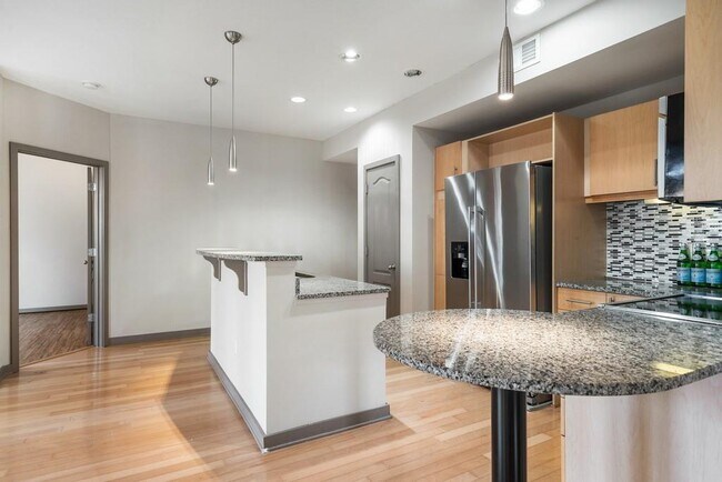 Building Photo - 390 17th St NW