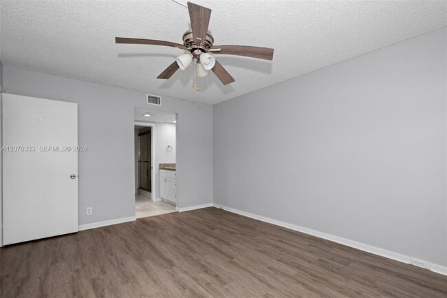 Building Photo - 901 SW 128th Terrace