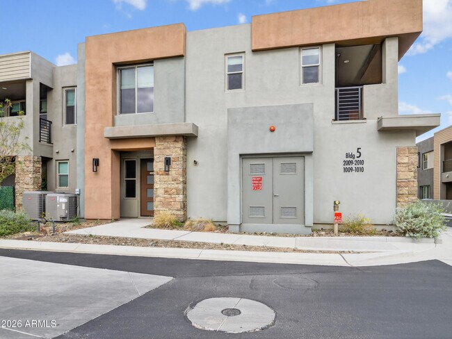 Building Photo - 11673 N 136th St