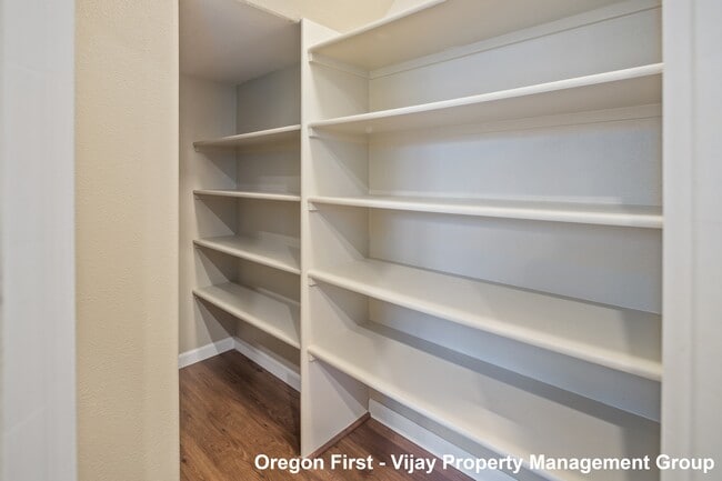 Building Photo - 17106 SW Marty Ln