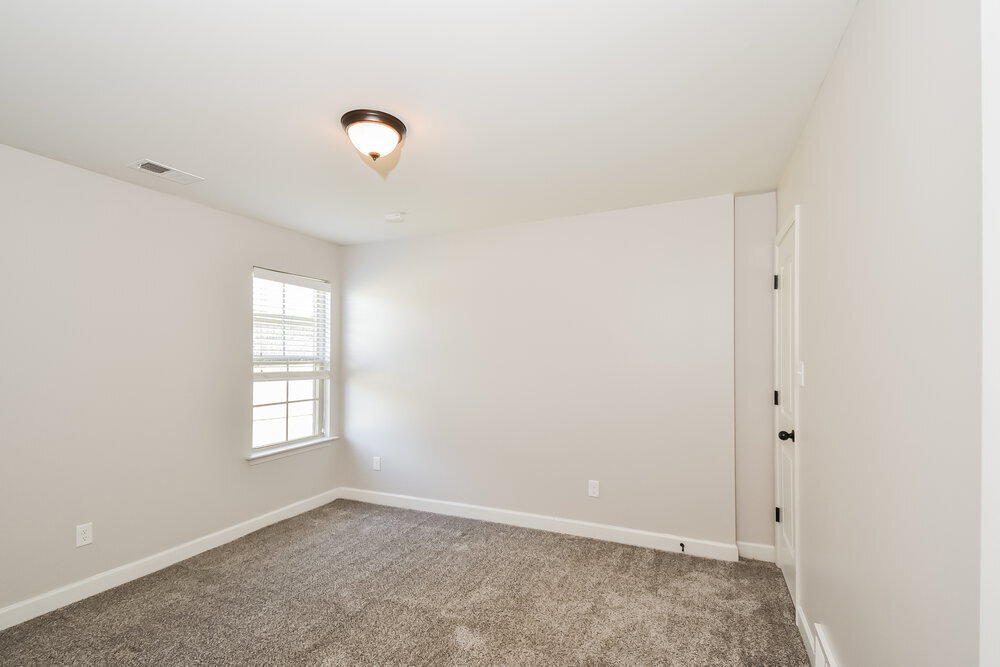 Building Photo - 3363 Hill Valley Ln