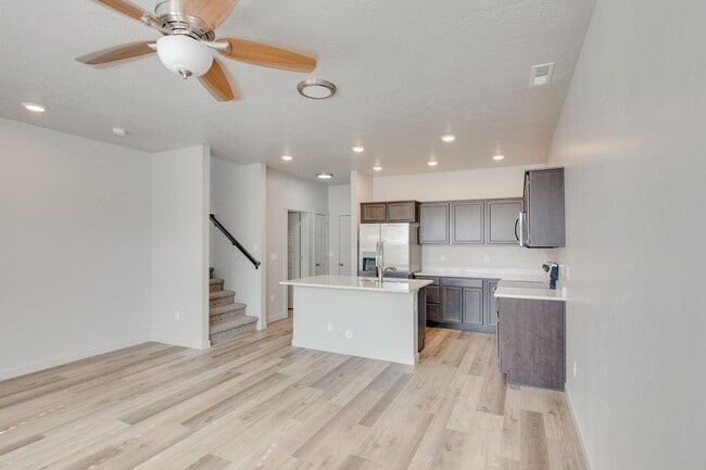 Building Photo - 3 Bedroom/ 2.5 Bath Beautifully Designed Townhome Now Ready!