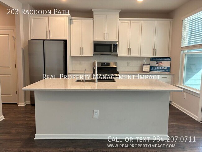 Building Photo - 203 Raccoon Path