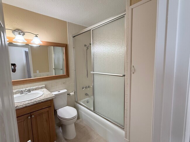 Building Photo - 16356 SE 87th Ave