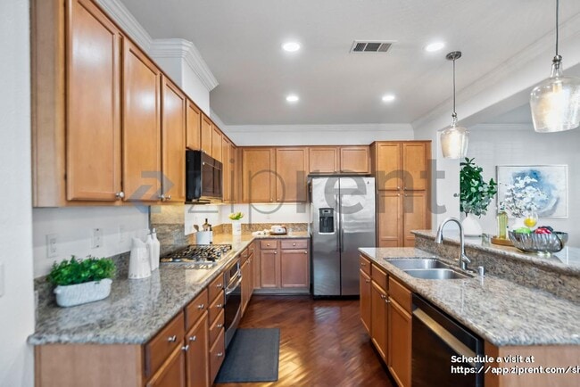 Building Photo - 28530 Gulfport Cir