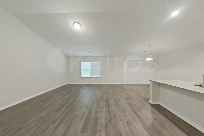 Building Photo - 106 Bluff Rd