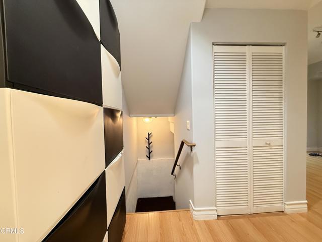 Building Photo - 96 N Craig Ave