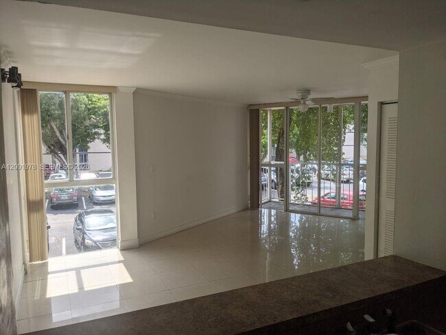 Building Photo - 7125 NW 186th St