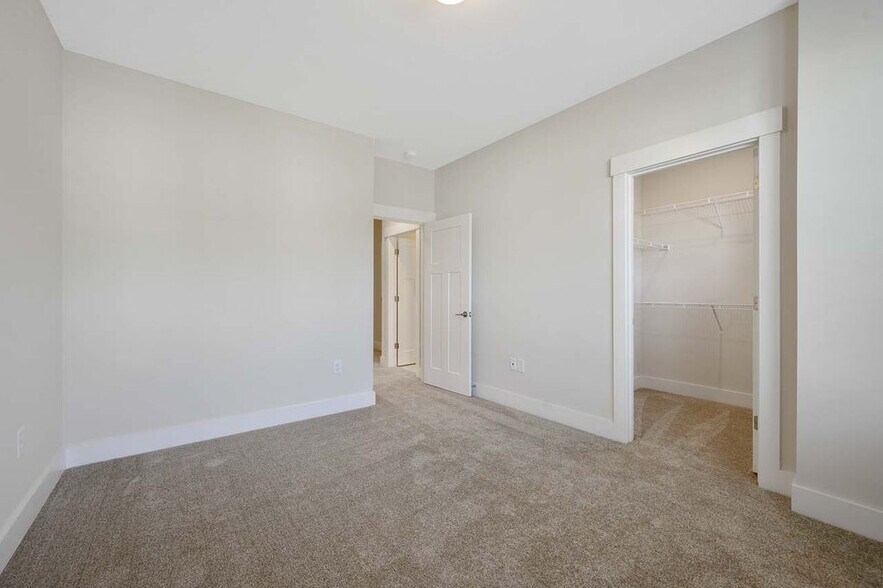 2nd Floor Bedroom - 3905 Milltown Ridge Run