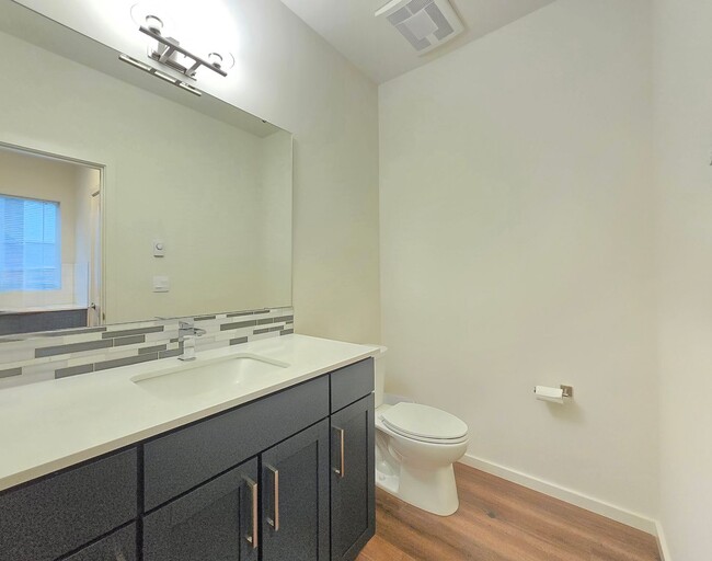 Building Photo - 4 Bedroom Home in Monroe Available Now!