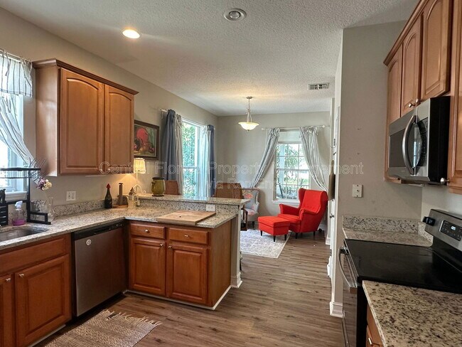 Building Photo - 6979 Bluestem Rd