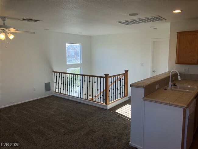 Building Photo - 10427 Zane Grey Ct