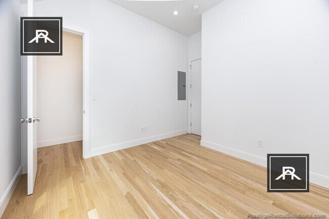 Building Photo - 4 bedroom in Cambridge MA 02138