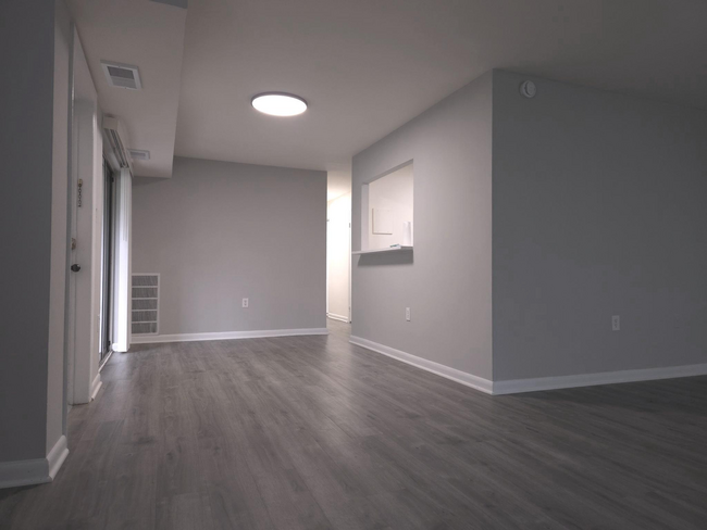 Building Photo - 12209 Braxfield Ct
