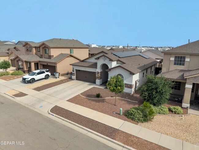 Building Photo - 12316 Desert Path Ct