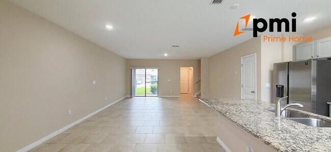 Building Photo - Charming 3-Bed Townhouse Retreat in Winter Garden – Spacious Living with 2.5 Baths!