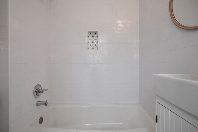 Building Photo - 4500 Avenue H