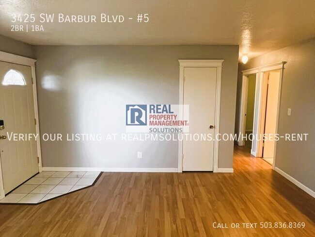 Building Photo - 3425 SW Barbur Blvd