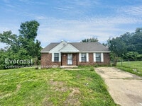 Building Photo - 2387 Rosehaven Ave
