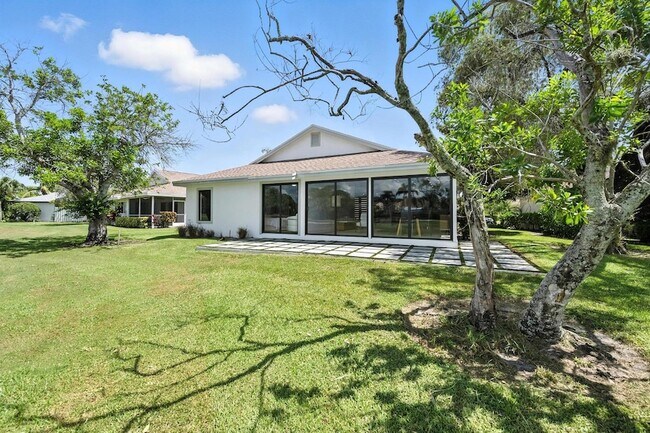 Building Photo - 6878 Touchstone Cir