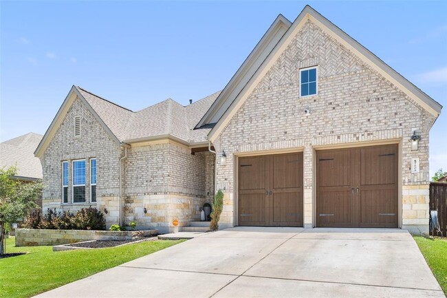 Building Photo - 1608 Carmine Dr