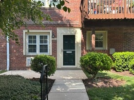 Building Photo - 6654 Hillandale Rd