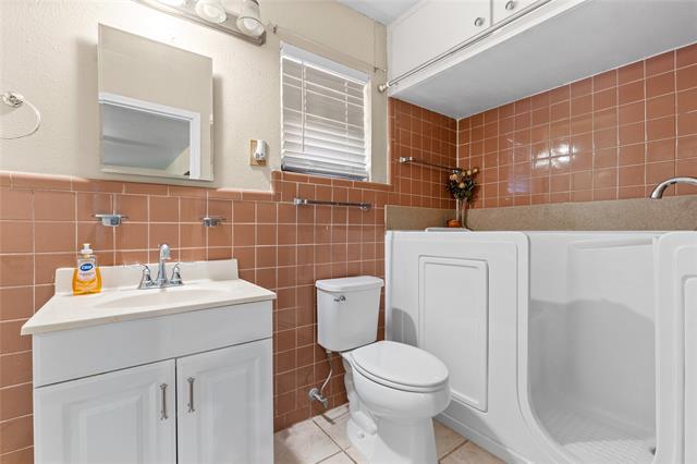 Building Photo - 4817 Trena St