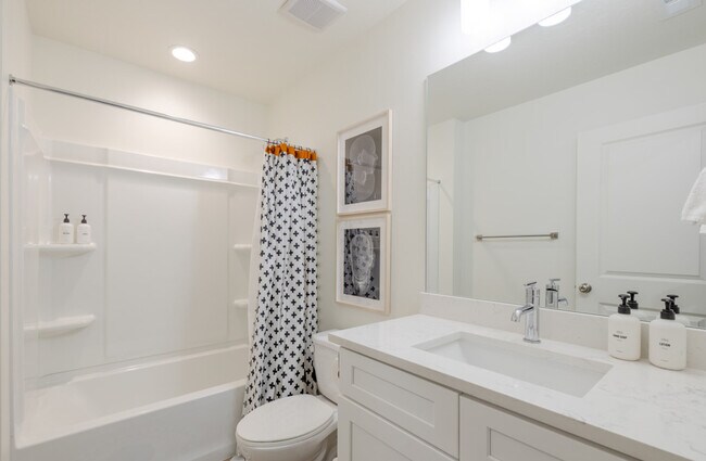Building Photo - 408 S 680 E