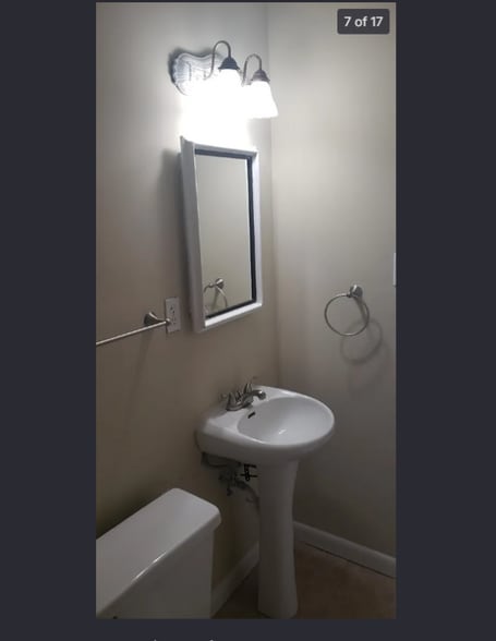 Building Photo - 3803 Larry St