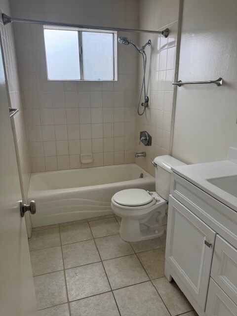 Building Photo - 2404 Curtis Ave