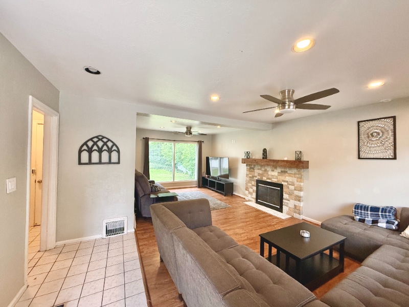 Building Photo - 1 Gibbs Cir