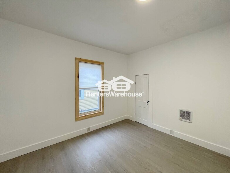 Building Photo - 315 Highland Ave