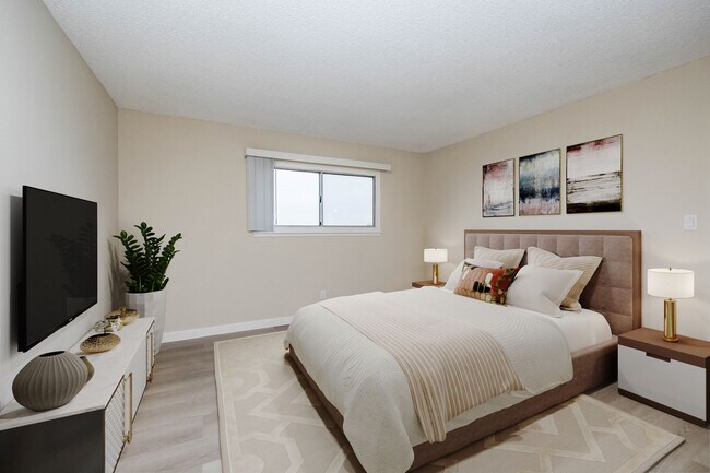 Building Photo - 169 Santa Rosa