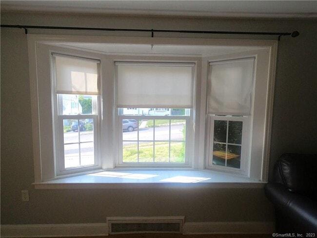 Building Photo - 59 Aitchison Dr