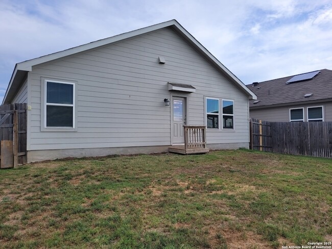 Building Photo - 1824 Heather Glen Dr