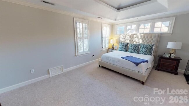 Building Photo - 1141 Dilworth Crescent Row