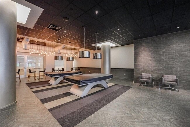 Building Photo - 50 Dey St