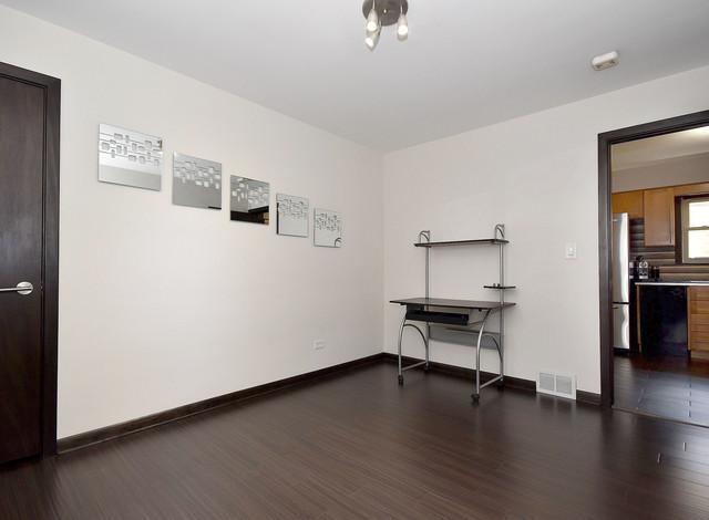 Building Photo - 2635 Maple St