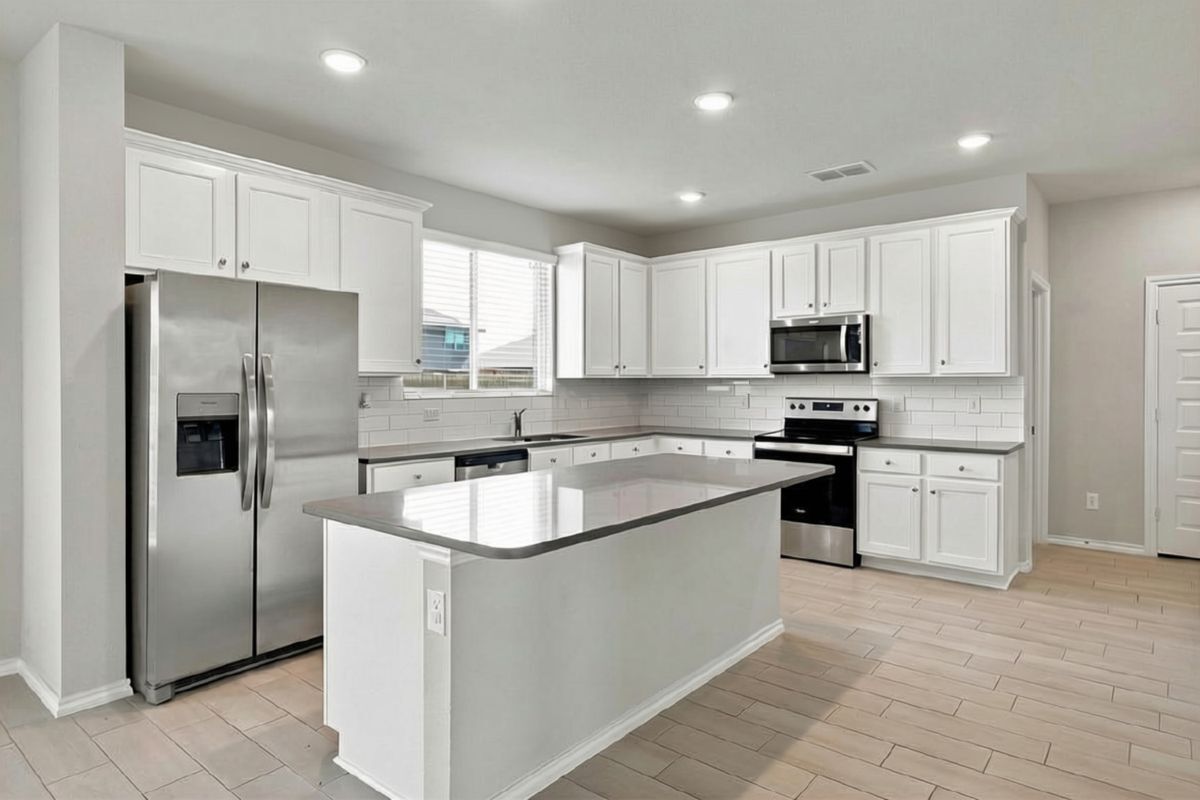 Building Photo - 944 Ravenwood Ln