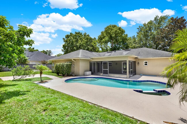 Building Photo - 8969 Crichton Wood Ct
