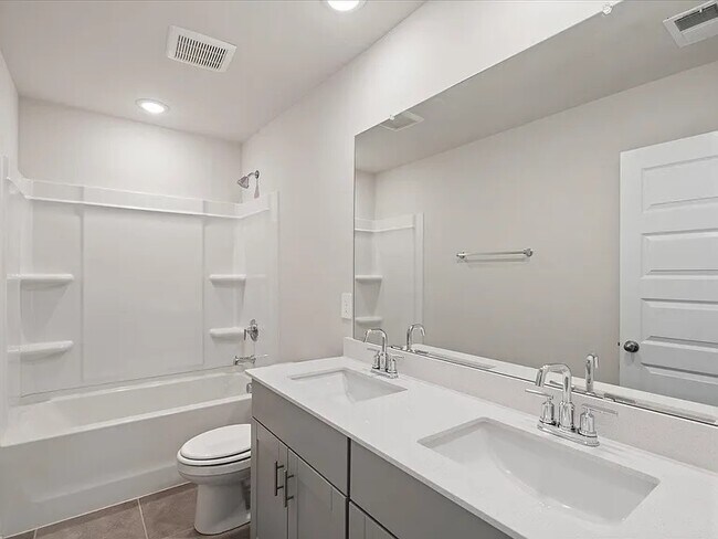 Building Photo - 640 Orsman Trl