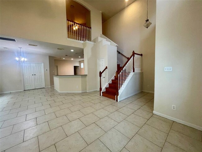 Building Photo - 7426 Autumn Sun Dr