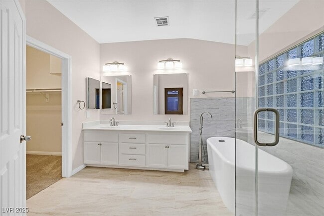 Building Photo - 1813 Puerto Way