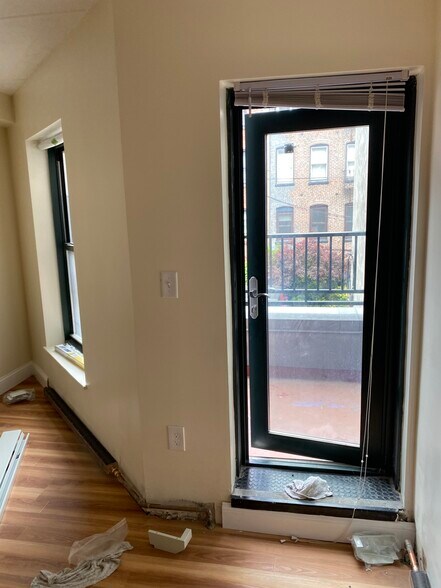 Building Photo - 409 Massachusetts Ave