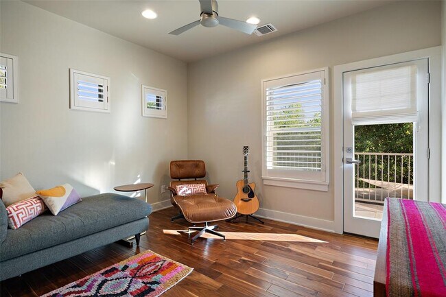 Building Photo - 4325 Banister Ln