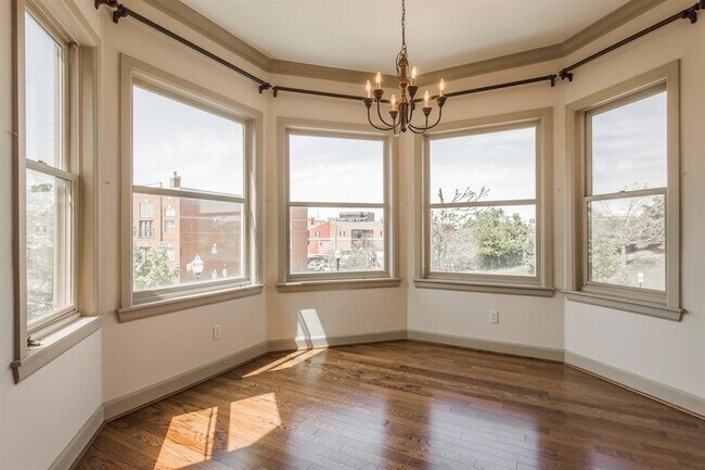 Building Photo - 226 Russell M.Perry Ave