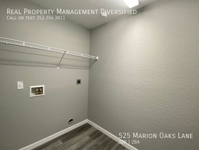 Building Photo - 525 Marion Oaks Ln