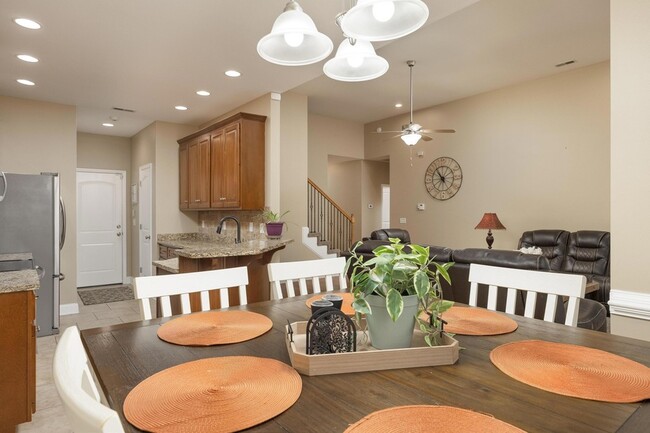 Building Photo - 8671 Blanche Rd